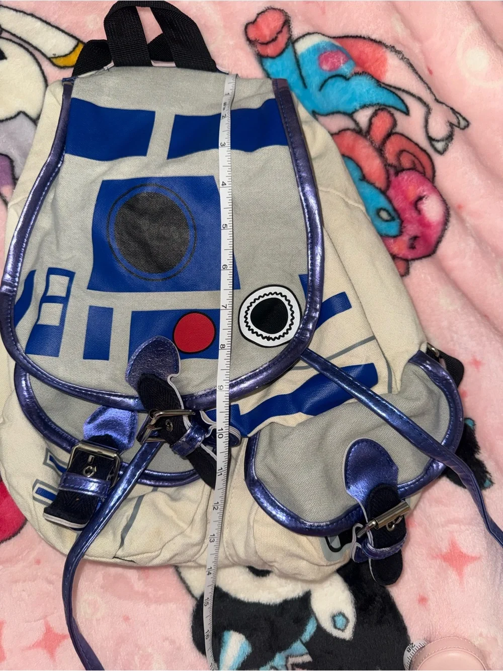Star Wars R2-D2 backpack with 2 small front pockets
